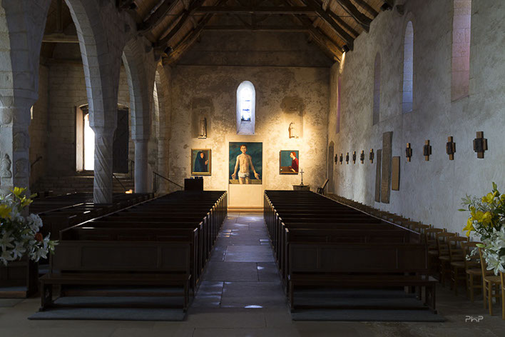 L'Association des amis de l'Eglise de Varengeville sur Mer, aide à la restauration de l'Eglise et du cimetiere marin, ainsi que la chapelle